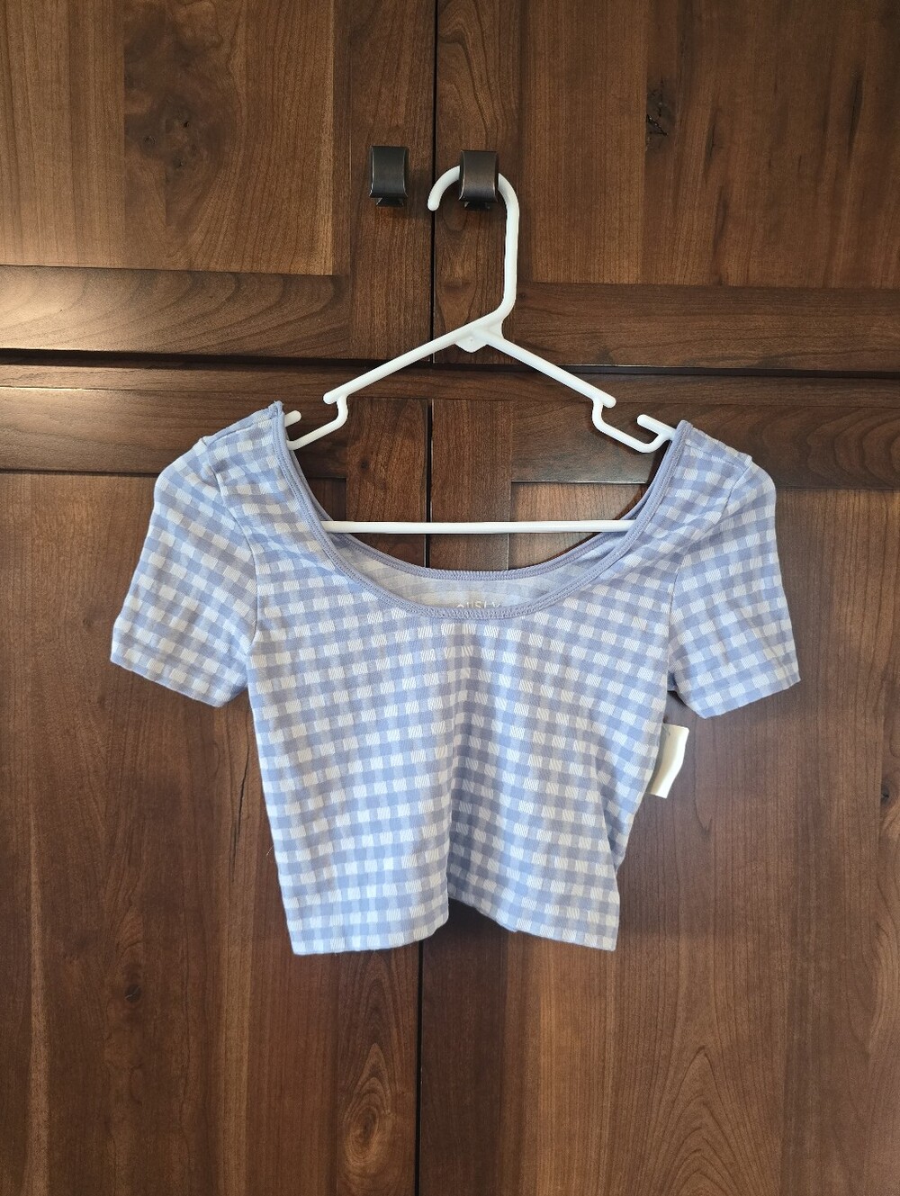 Aeropostale Light Blue and White Check Cropped Knit Top
